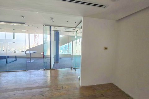 Office in Sheikh Zayed Road, Dubai, UAE 497 sq.m. № 594996 - photo 12