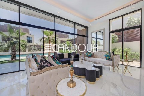 Villa te huur in Al Barari, Dubai, VAE 6 slaapkamers, 1030.7 vr.m., nr 599928 - foto 8