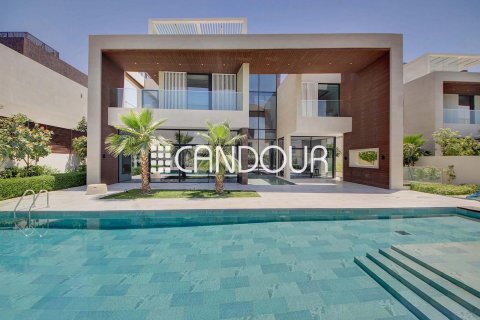 Villa te huur in Al Barari, Dubai, VAE 6 slaapkamers, 1030.7 vr.m., nr 599928 - foto 1