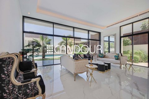 Villa te huur in Al Barari, Dubai, VAE 6 slaapkamers, 1030.7 vr.m., nr 599928 - foto 7