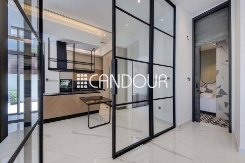 Villa te huur in Al Barari, Dubai, VAE 6 slaapkamers, 1030.7 vr.m., nr 599928 - foto 11