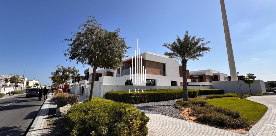 阿联酋 Abu Dhabi Saadiyat Island 别墅  5 卧, 568.9 平方米 , 编号 577678