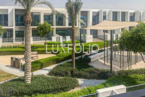 Shtëpi në qytet në The Valley, Dubai, Emiratet e Bashkuara Arabe 3 dhoma gjumi, 174 m2. № 627295 - Foto 9