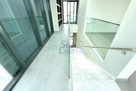 Vila u Jumeirah, Dubai, UAE 5 spavaćih soba, 418.1 m2 Br. 632024 - fotografija 33