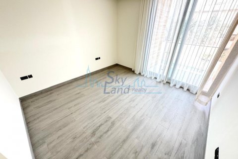 Vila u Jumeirah, Dubai, UAE 5 spavaćih soba, 418.1 m2 Br. 632024 - fotografija 32