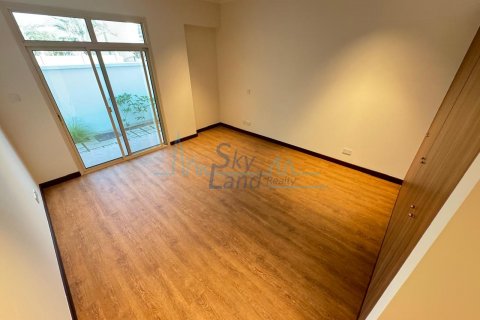 Vila di Umm Suqeim, Dubai, UEA 4 kamar tidur, 371.6 m2 nomor 632025 - foto 14