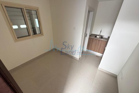 Vila di Umm Suqeim, Dubai, UEA 4 kamar tidur, 371.6 m2 nomor 632025 - foto 12