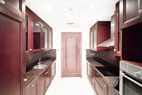 Apartment in Old Town, Dubai, UAE 1 bedroom, 72.9 sq.m. № 589342 - photo 7