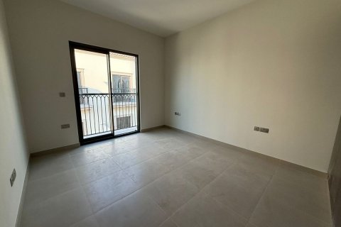 Shtëpi në qytet në Khalifa City, Abu Dhabi, Emiratet e Bashkuara Arabe 3 dhoma gjumi, 172 m2. № 594329 - Foto 11