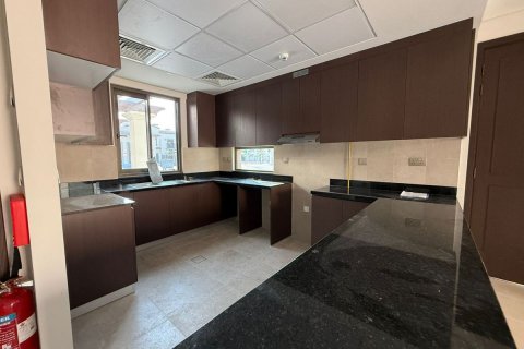 Shtëpi në qytet në Khalifa City, Abu Dhabi, Emiratet e Bashkuara Arabe 3 dhoma gjumi, 172 m2. № 594329 - Foto 7