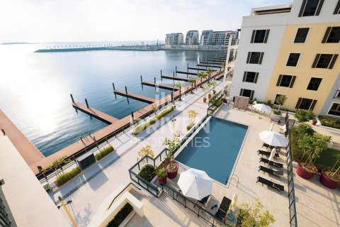 Apartment sa Jumeirah, Dubai, UAE 4 silid-tulugan, 355 sq.m. № 602370 - larawan 18