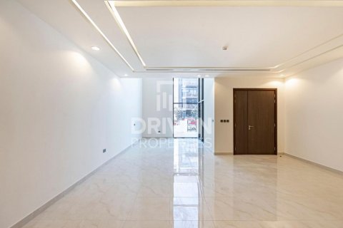 Villetta a schiera in vendita a Jumeirah Village Circle, Dubai, EAU 4 camere da letto, 362 mq. № 602359 - foto 2