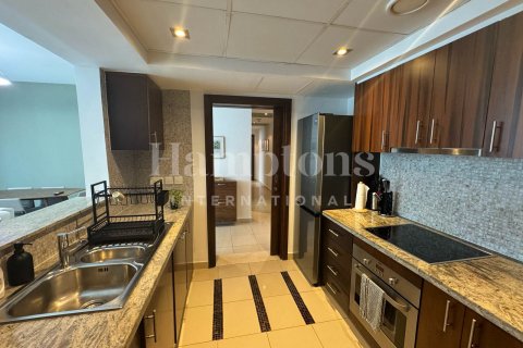 Apartamento en alquiler en Dubai Marina, Dubai, EAU 2 dormitorios, 120.95970600 m2 № 584158 - foto 17