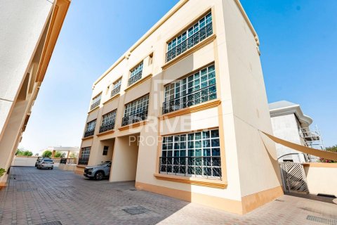 Mirdif、Dubai、UAE にあるヴィラ販売中 4ベッドルーム、1290 m2、No602280 - 写真 14