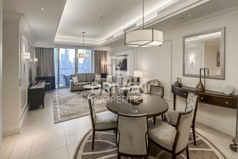 Apartament në Downtown Dubai (Downtown Burj Dubai), Emiratet e Bashkuara Arabe 2 dhoma gjumi, 163 m2. № 602279 - Foto 2