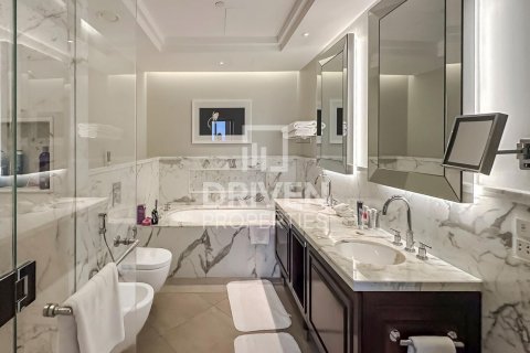 Apartament në Downtown Dubai (Downtown Burj Dubai), Emiratet e Bashkuara Arabe 2 dhoma gjumi, 163 m2. № 602279 - Foto 10