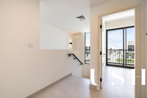 Řadový dům v Town Square, Dubai, SAE 3 ložnice, 199 m² Č.: 621056 - fotografie 13