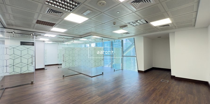 Kantor di Jumeirah Lake Towers, Dubai, UEA 102.8 m2 nomor 624430