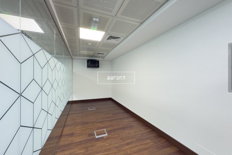 Kantor di Jumeirah Lake Towers, Dubai, UEA 102.8 m2 nomor 624430 - foto 6
