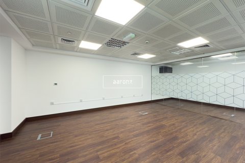Kantor di Jumeirah Lake Towers, Dubai, UEA 102.8 m2 nomor 624430 - foto 7