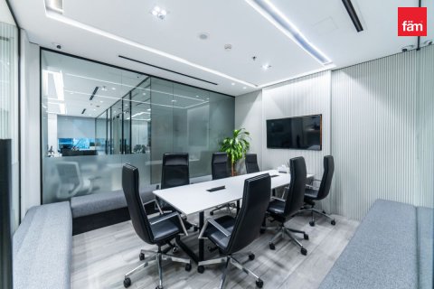 Zyrë në Business Bay, Dubai, Emiratet e Bashkuara Arabe 561.9 m2. № 591123 - Foto 12