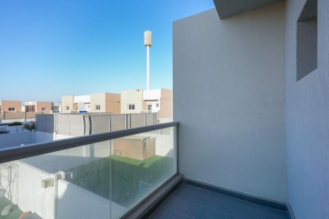 Řadový dům v Al Samha, Abu Dhabi, SAE 3 ložnice, 157 m² Č.: 594739 - fotografie 6