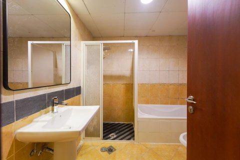 Pronë komerciale në Abu Dhabi, Emiratet e Bashkuara Arabe 4 dhoma gjumi, 249 m2. № 594736 - Foto 21