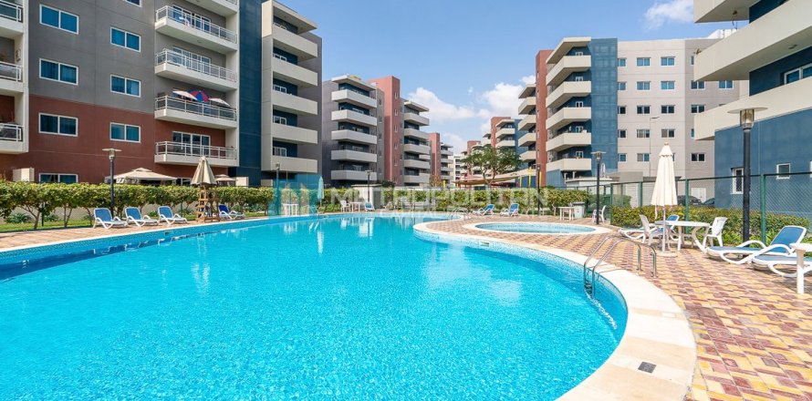 Byt v Al Reef, Abu Dhabi, SAE 3 ložnice, 146 m² Č.: 594740