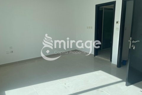 Townhouse in Al Reef, Abu Dhabi, UAE 4 bedrooms, 180.2 sq.m. № 596894 - photo 7