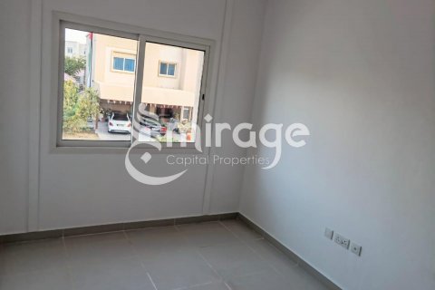 Vila v Al Reef, Abu Dhabi, SAE 5 ložnice, 273.3 m² Č.: 597176 - fotografie 8