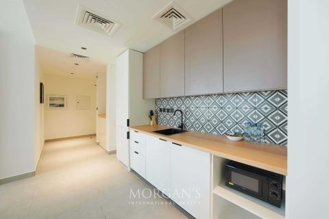 Apartmen di Jumeirah Village Triangle, Dubai, UAE 2 bilik tidur, 69.5 meter persegi № 595237 - foto 8