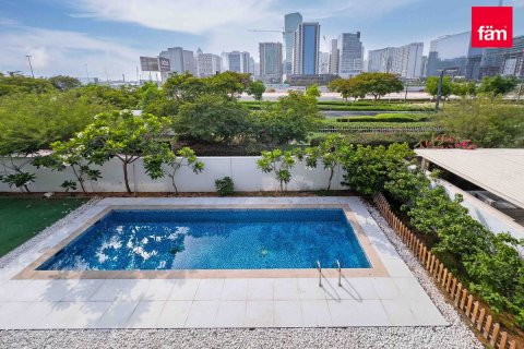 Villa itt: Dubai, EAE, 5 hálószoba, 771.6 m², azonosító: 624934 - fénykép 1