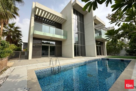 Villa en alquiler en Dubai, EAU 5 dormitorios, 771.6 m2 № 624934 - foto 28
