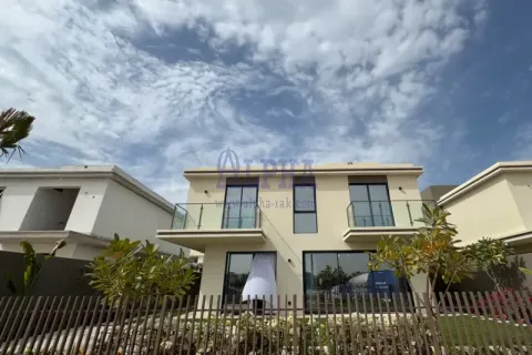 Al Hamra Village、Ras Al Khaimah、UAE にあるヴィラ販売中 5ベッドルーム、824 m2、No625135 - 写真 14