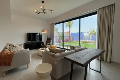 Al Hamra Village、Ras Al Khaimah、UAE にあるヴィラ販売中 5ベッドルーム、824 m2、No625135 - 写真 7