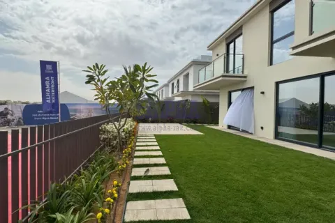 Al Hamra Village、Ras Al Khaimah、UAE にあるヴィラ販売中 5ベッドルーム、824 m2、No625135 - 写真 11