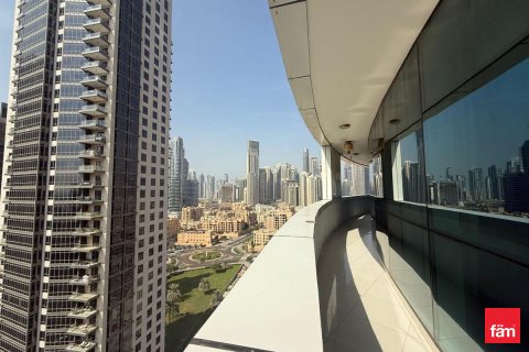 Apartment til leje i Downtown Dubai (Downtown Burj Dubai), Dubai, UAE 3 soveværelser, 164.4 kvm № 632994 - foto 14