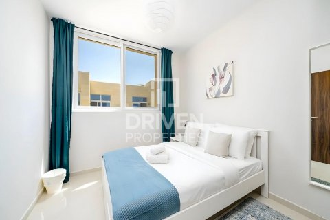 Townhouse in DAMAC Hills (Akoya by DAMAC), Dubai, UAE 4 bedrooms, 217 sq.m. № 602499 - photo 7