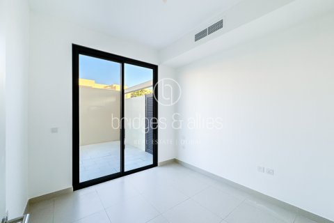 Vila v Dubai Hills Estate, SAE 4 ložnice, 283.2 m² Č.: 624551 - fotografie 10