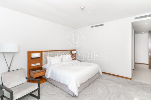 Apartment in The Hills, Dubai, UAE 2 bedrooms, 155.8 sq.m. № 624552 - photo 15