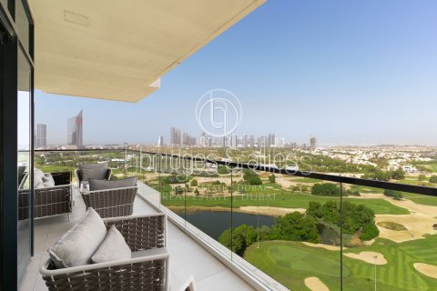 Apartment in The Hills, Dubai, UAE 2 bedrooms, 155.8 sq.m. № 624552 - photo 1