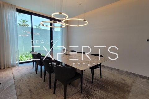 Huvila Saadiyat Island, Abu Dhabi, Arabiemiraatit 6 makuuhuonetta, 620.6 m2 № 550058 - kuva 33