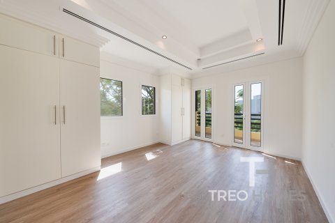 Vila di Meadows, Dubai, UEA 5 kamar tidur, 489 m2 nomor 586526 - foto 11