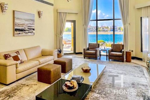 Vila v Palm Jumeirah, Dubai, SAE 4 ložnice, 496 m² Č.: 586527 - fotografie 4