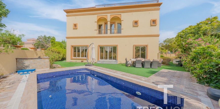 Вилла в The Villa, Дубай, ОАЭ 6 спален, 787м2 № 586581