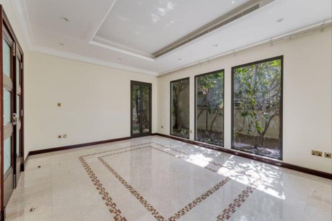 Vilë në Palm Jumeirah, Dubai, Emiratet e Bashkuara Arabe 4 dhoma gjumi, 658 m2. № 616463 - Foto 5
