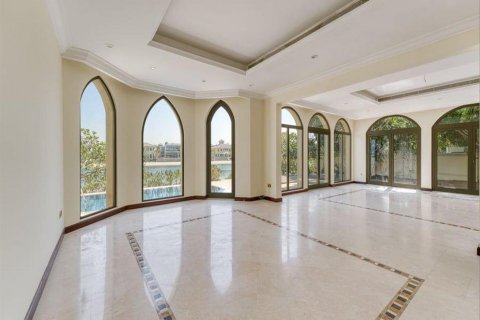Vilë në Palm Jumeirah, Dubai, Emiratet e Bashkuara Arabe 4 dhoma gjumi, 658 m2. № 616463 - Foto 2