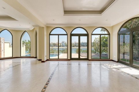 Vilë në Palm Jumeirah, Dubai, Emiratet e Bashkuara Arabe 4 dhoma gjumi, 658 m2. № 616463 - Foto 4