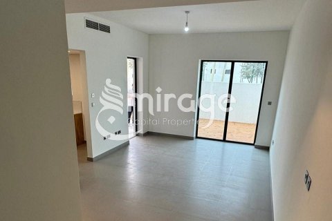 Townhouse di Yas Island, Abu Dhabi, UEA 3 kamar tidur, 168.7 m2 nomor 574300 - foto 3