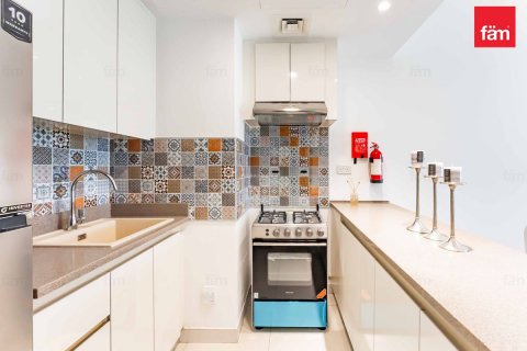Apartmen di Motor City, Dubai, UAE 1 bilik tidur, 72.2 meter persegi № 621403 - foto 10